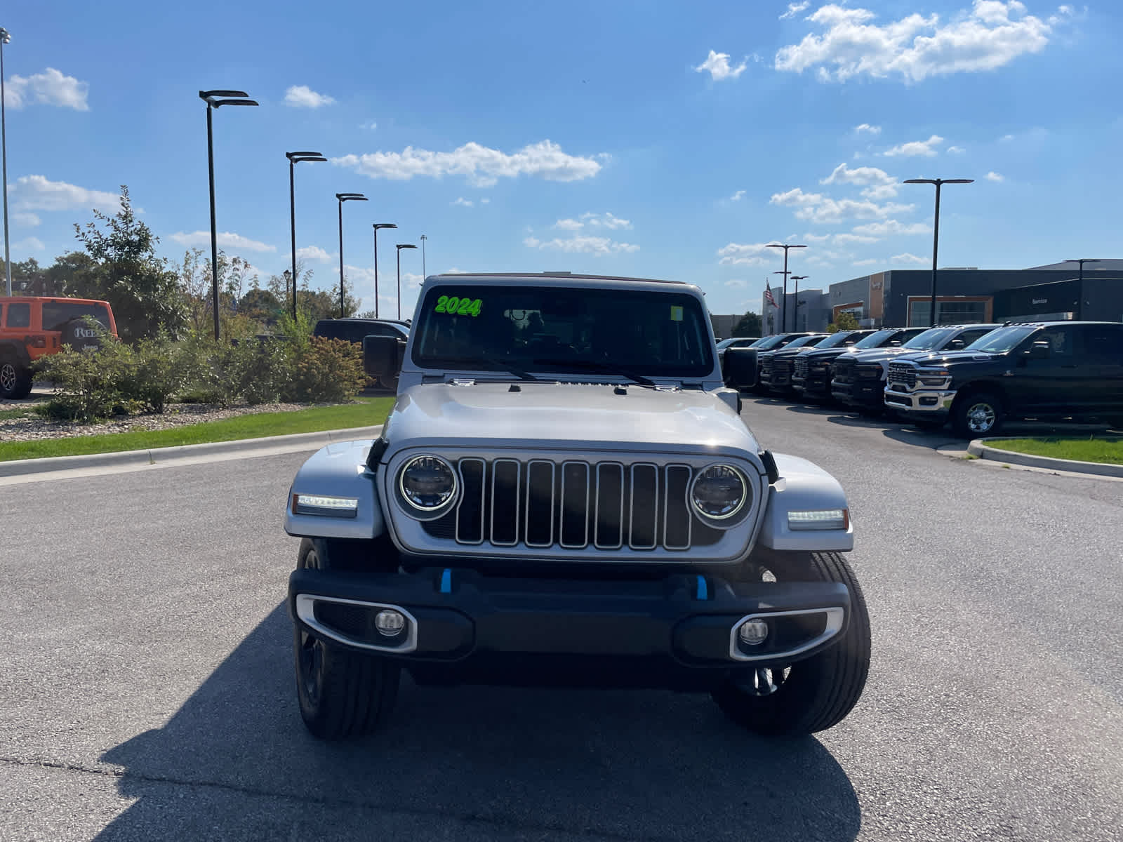 2024 Jeep Wrangler 4xe Sahara photo 2