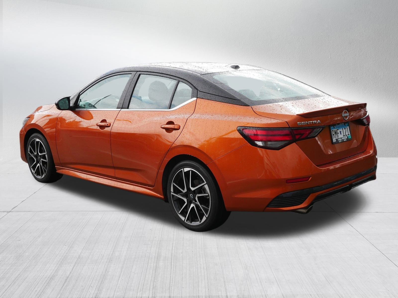 2024 Nissan Sentra SR photo 5