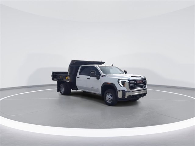 2025 Gmc Sierra 3500 HD Pro photo 2