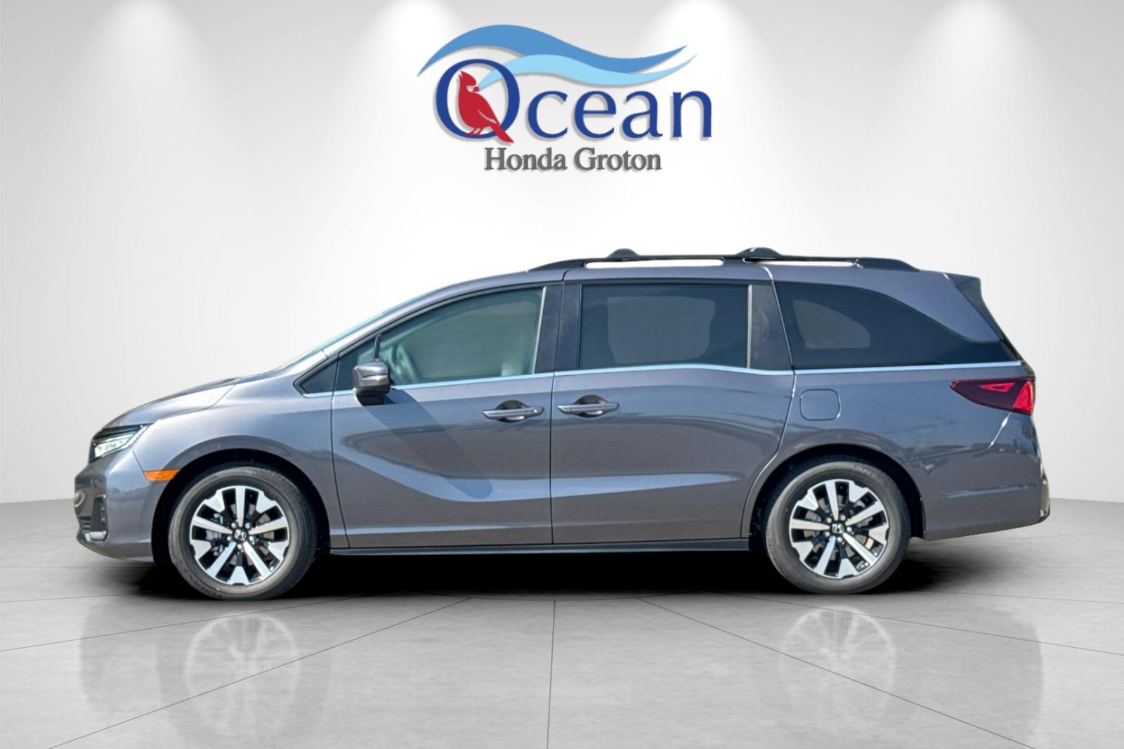 2026 Honda Odyssey EX-L photo 2