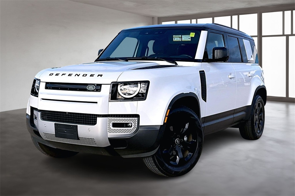 2023 Land Rover Defender S's photo