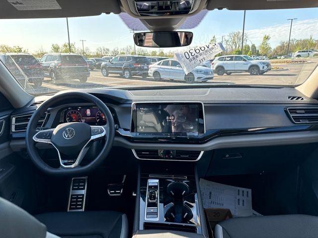 2025 Volkswagen Atlas Peak Edition SE photo 20