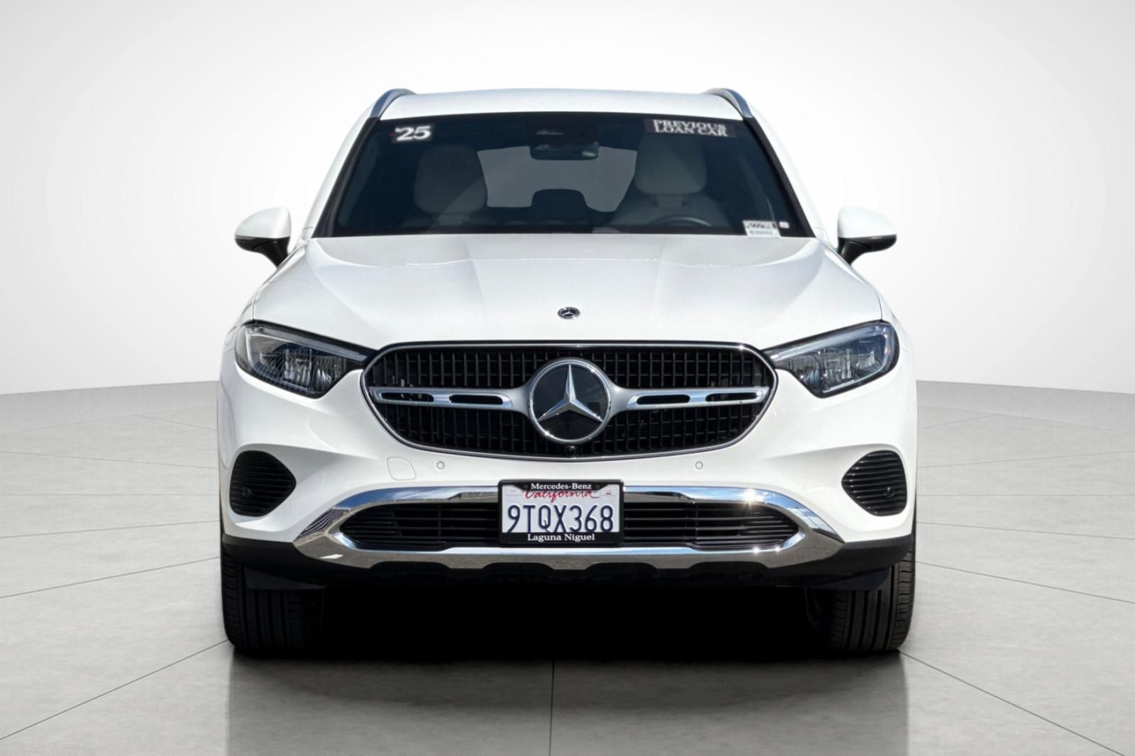 2025 Mercedes Benz GLC 300 photo 5