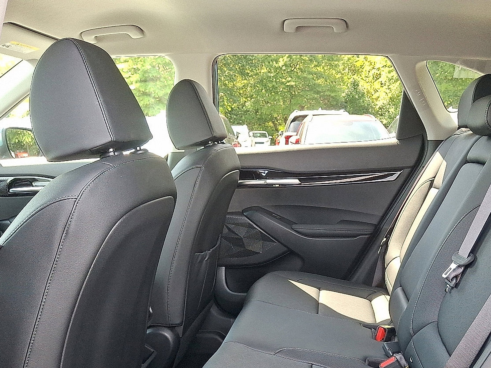 2026 Kia Seltos EX photo 6