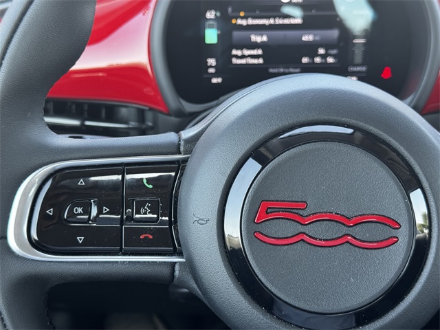 2024 Fiat 500e photo 21