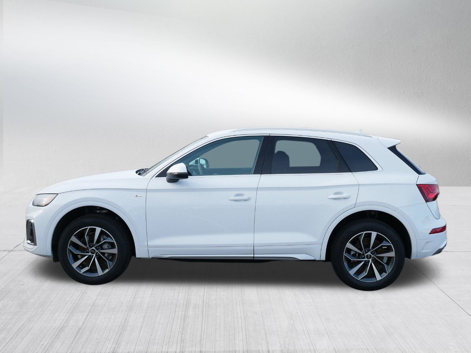 2024 Audi Q5 45 S line Premium photo 4