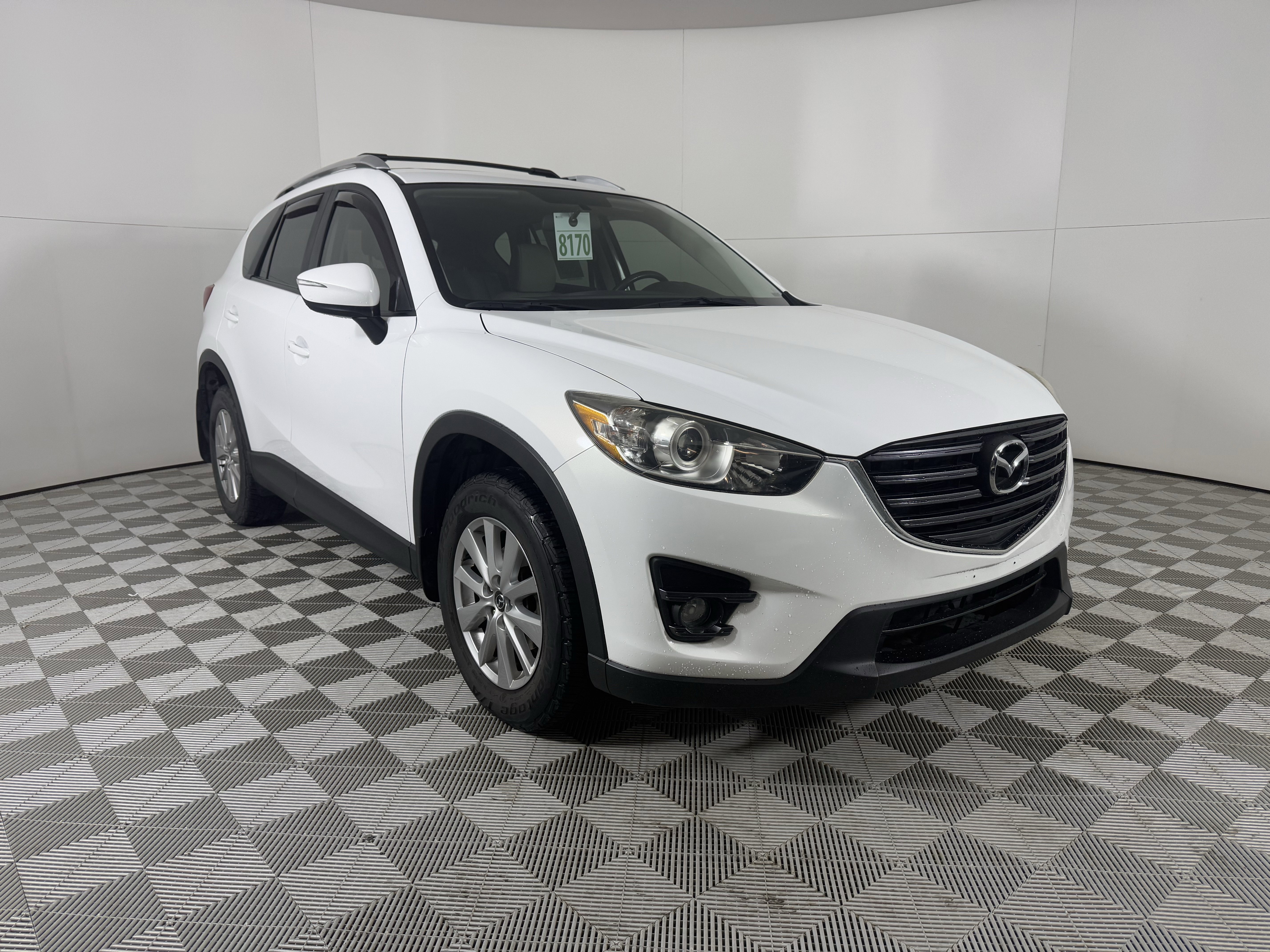 2016 Mazda CX-5 Touring's photo