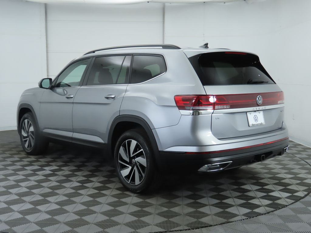 2026 Volkswagen Atlas SE Technology photo 7