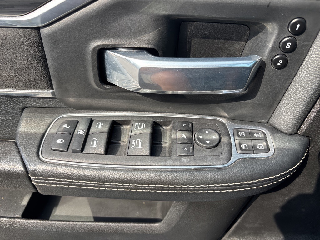 2024 Ram 2500 Laramie photo 31
