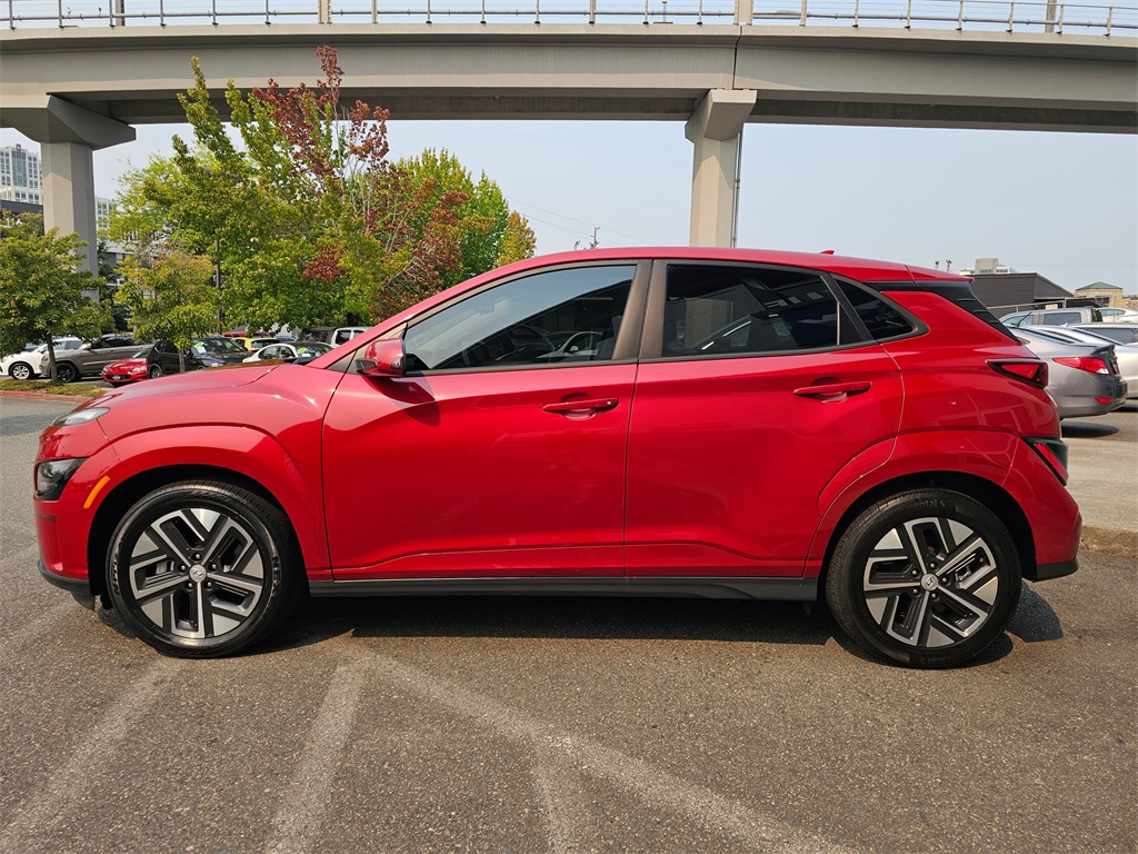 2022 Hyundai Kona Electric SEL photo 4