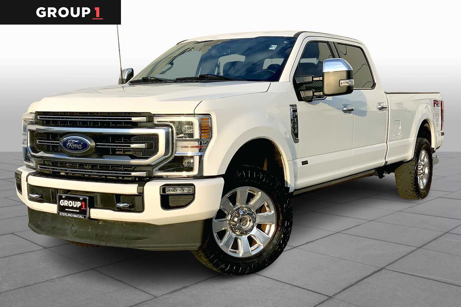 2022 Ford F-350 Super Duty Platinum's photo