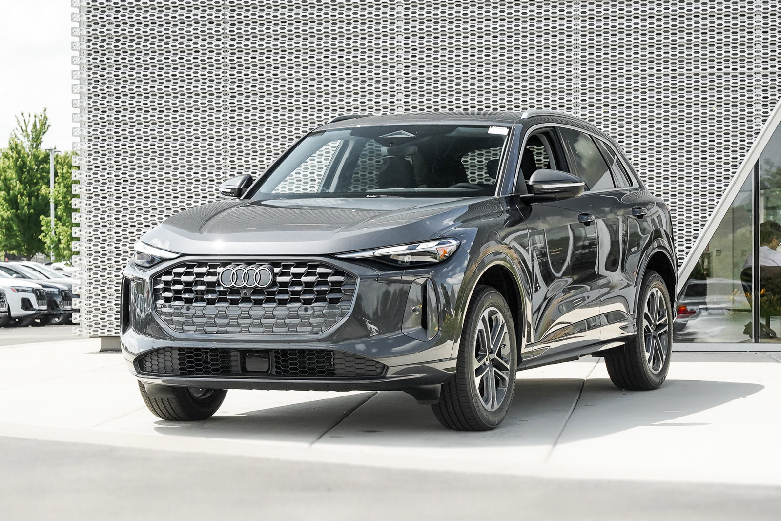 2025 Audi Q5 Premium photo 3