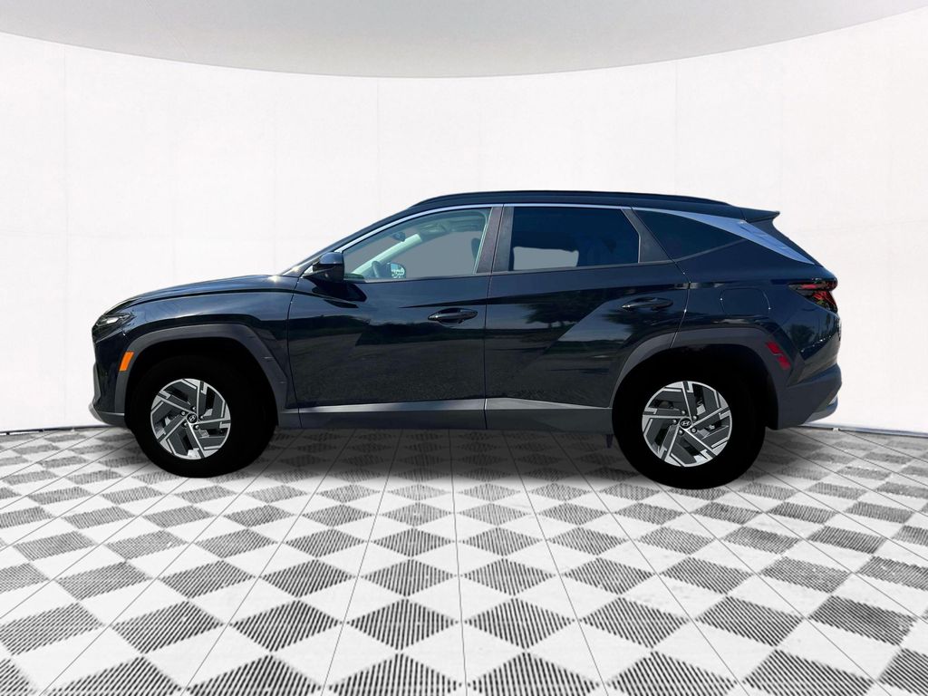 2025 Hyundai Tucson Hybrid Blue photo 2