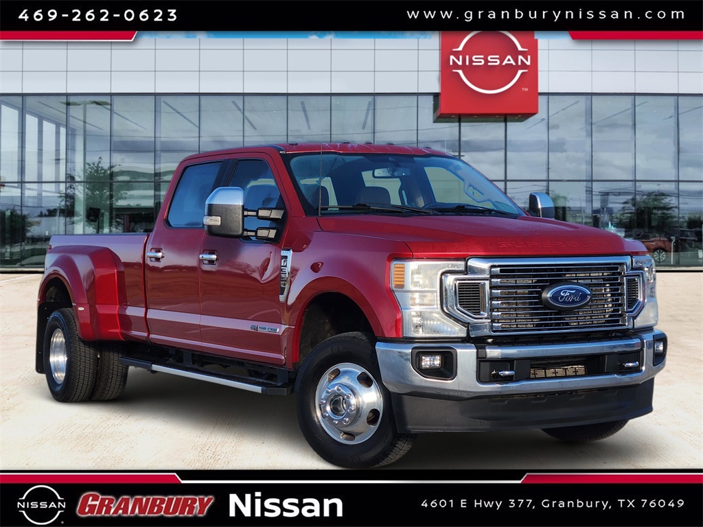 2022 Ford F-350 Super Duty Lariat's photo
