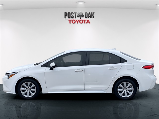 2024 Toyota Corolla Hybrid LE photo 4