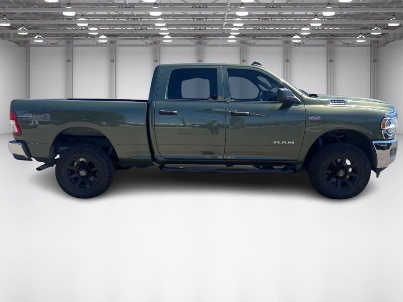 2022 Ram 2500 Tradesman photo 4