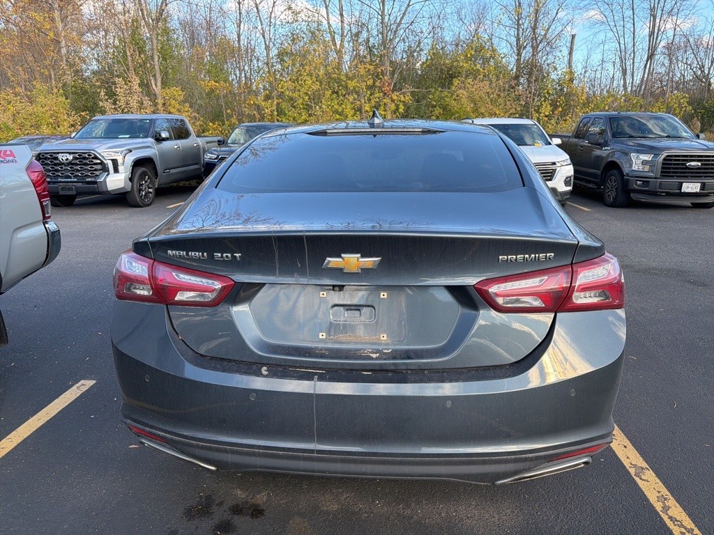 2020 Chevrolet Malibu Premier photo 3