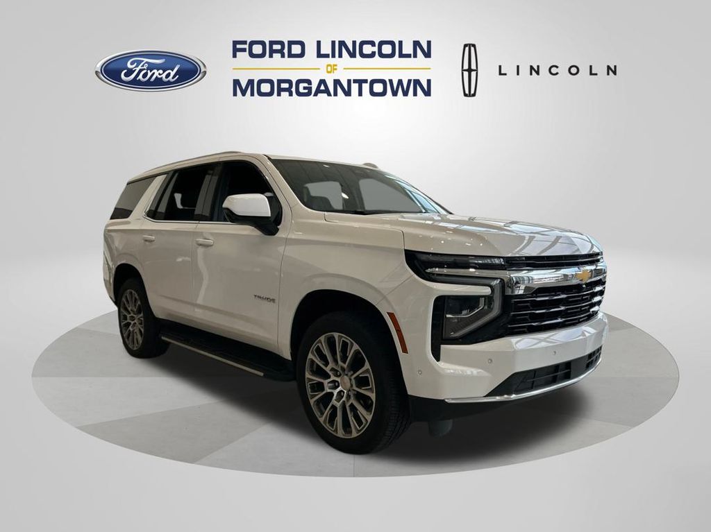 2025 Chevrolet Tahoe LS photo 3