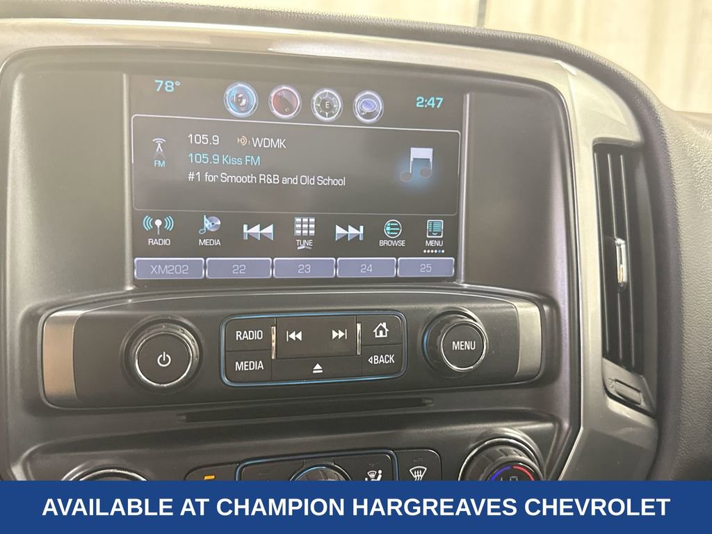 2016 Chevrolet Silverado 1500 LT photo 13