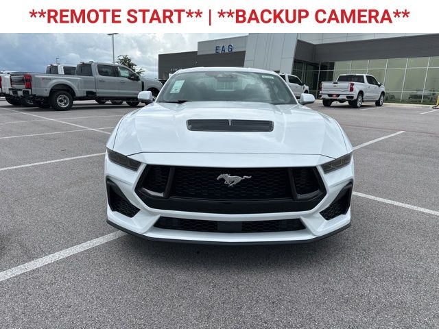 2025 Ford Mustang GT photo 2