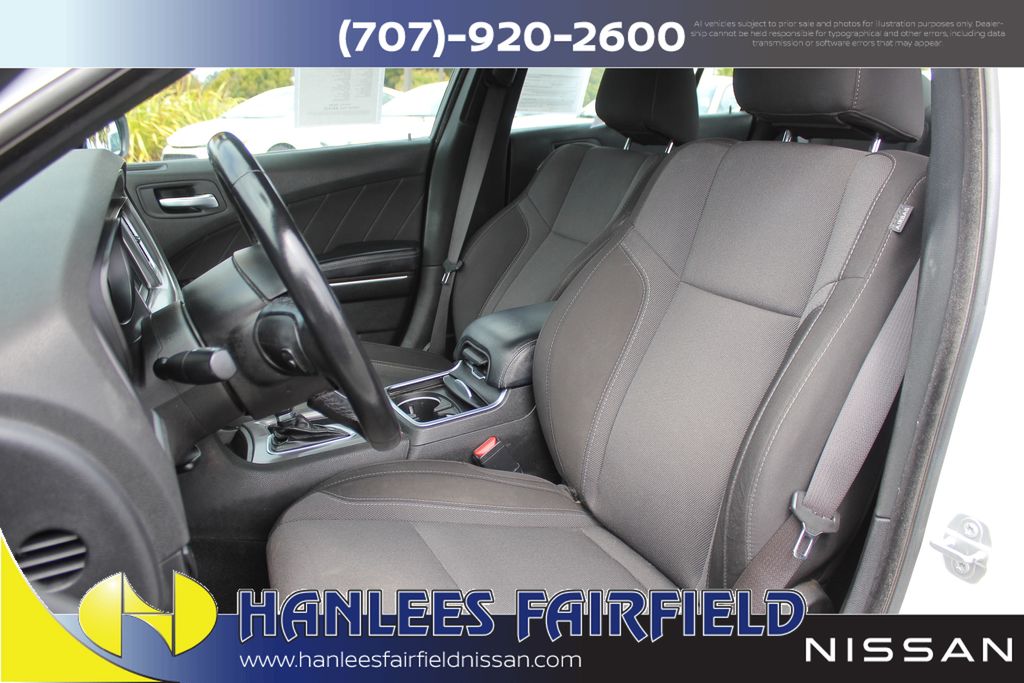 2022 Dodge Charger SXT photo 12