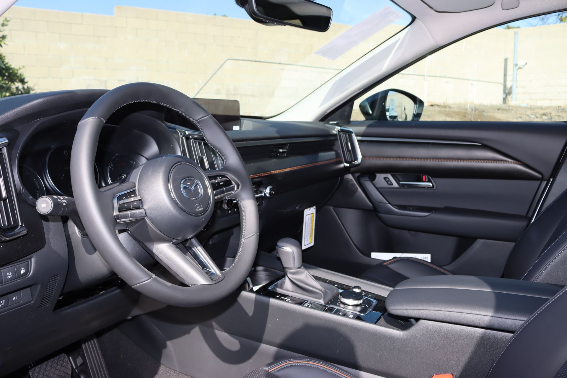 2025 Mazda CX-50 Premium Plus photo 4