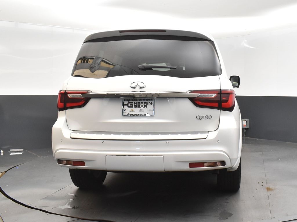 2023 Infiniti QX80 Premium Select photo 2