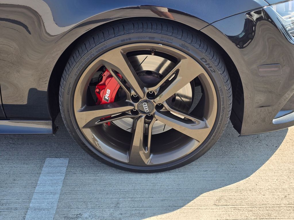 2016 Audi RS 7 Base Performance photo 9