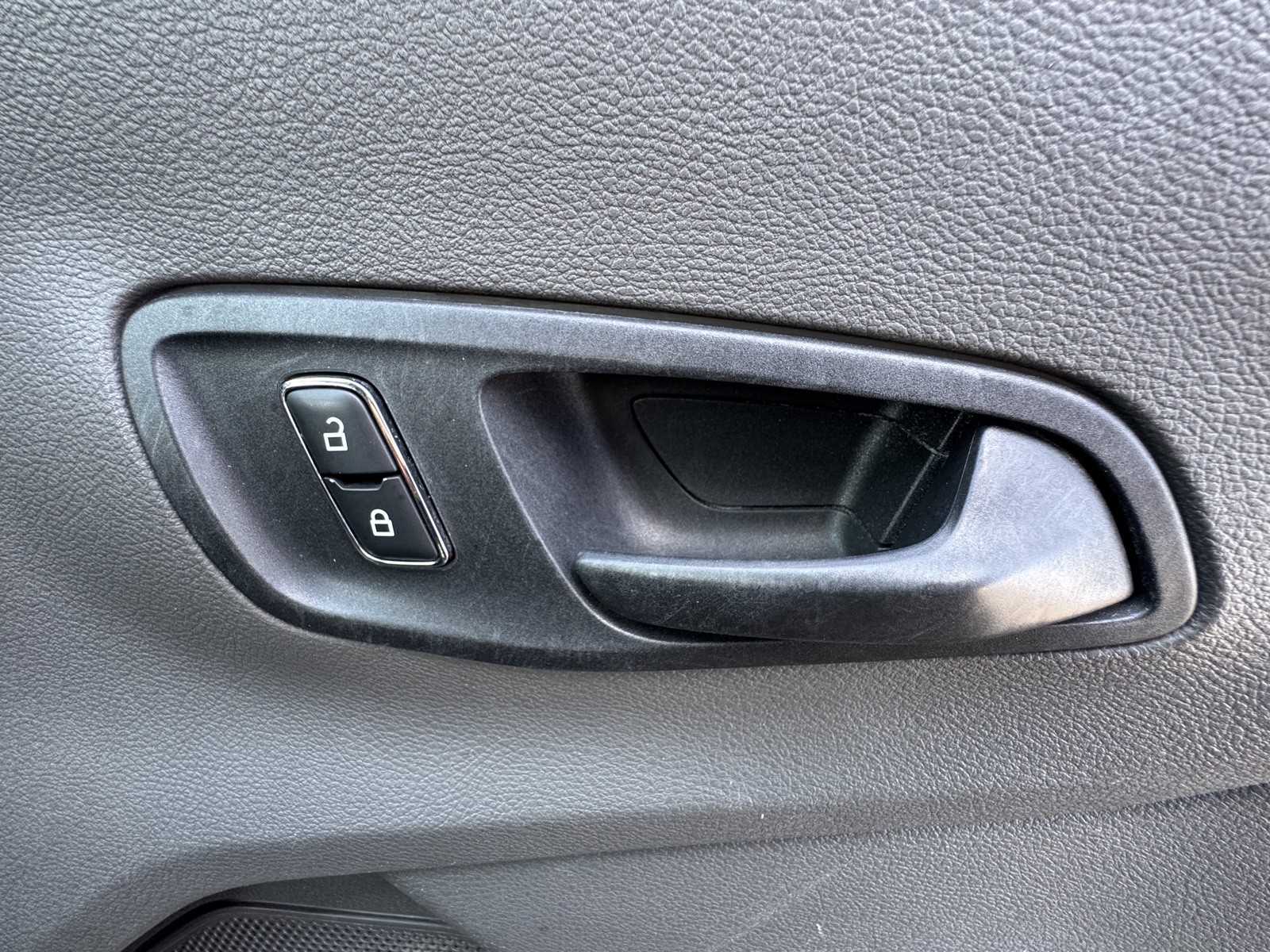 2022 Ford Transit photo 36