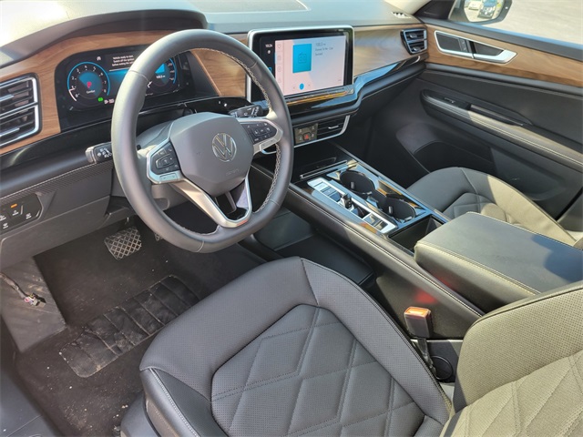 2024 Volkswagen Atlas SE Technology photo 12