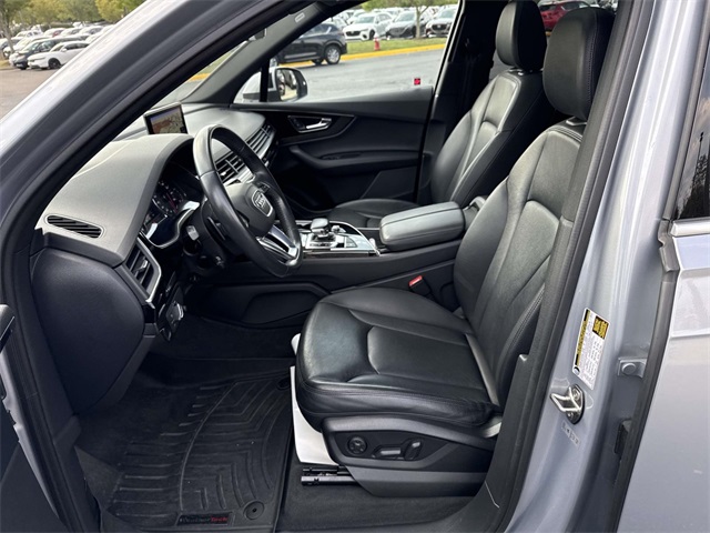 2019 Audi Q7 55 Premium photo 13
