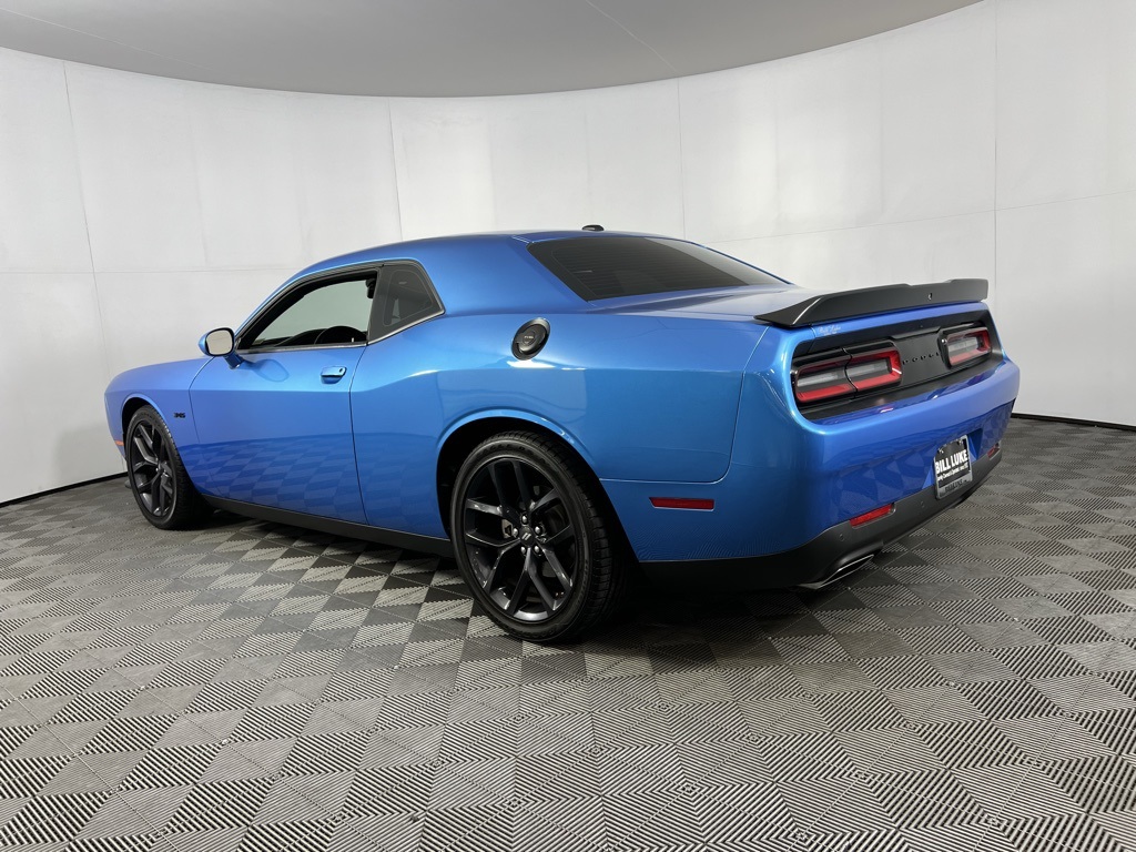 2023 Dodge Challenger R/T photo 6