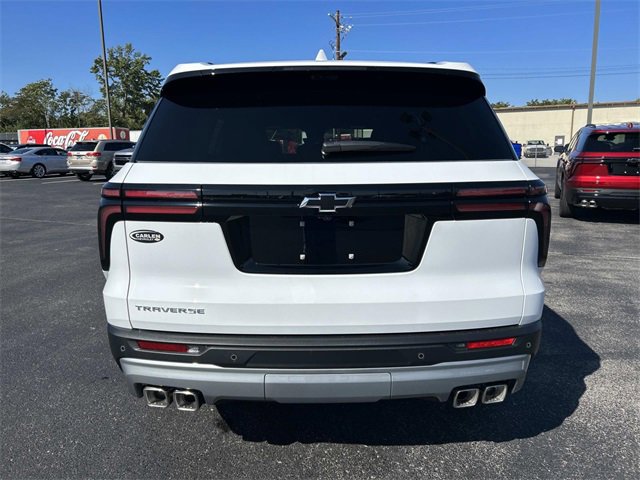 2026 Chevrolet Traverse photo 5