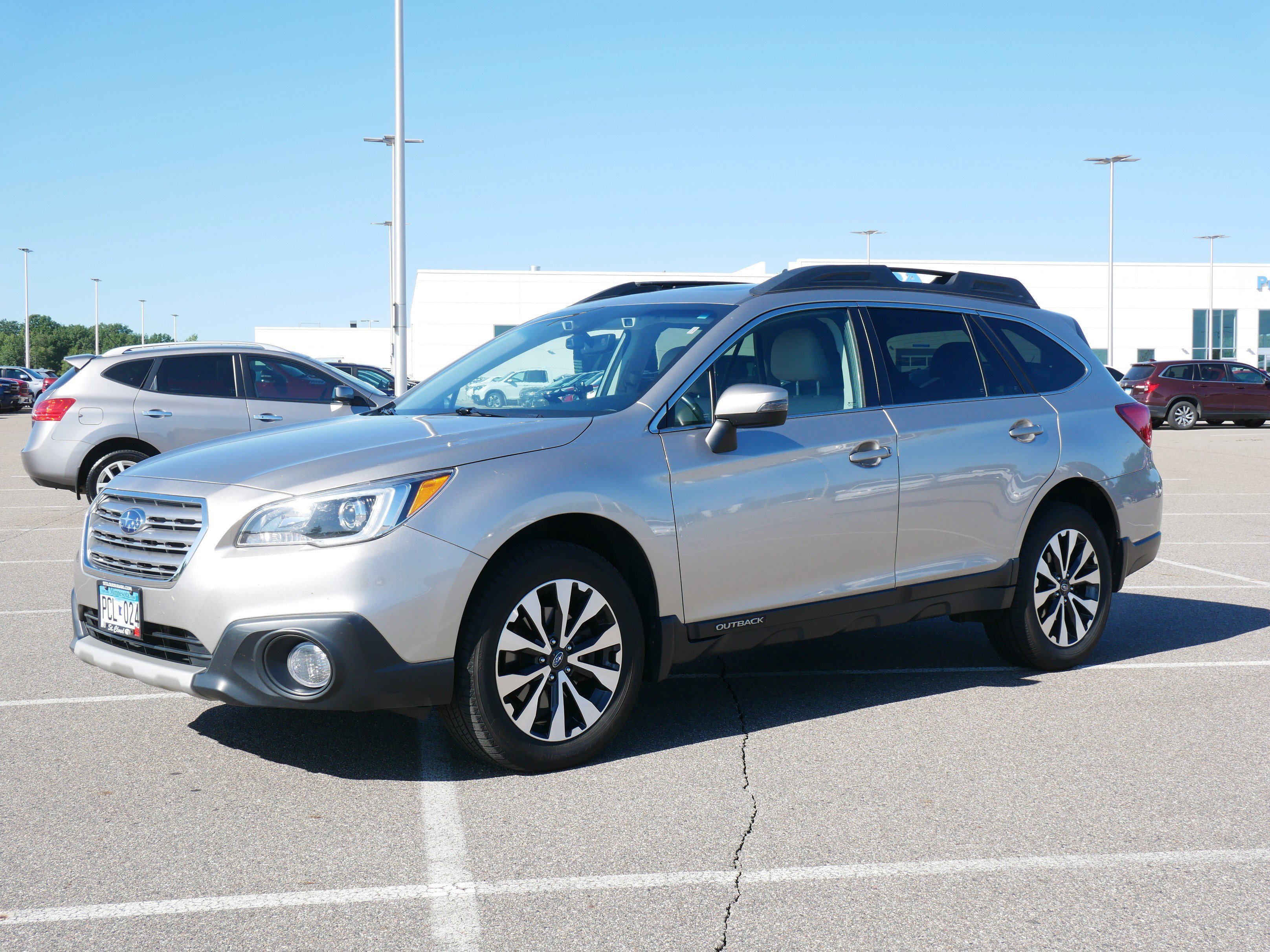 Used 2017 Subaru Outback Limited with VIN 4S4BSANC3H3350594 for sale in Waite Park, Minnesota
