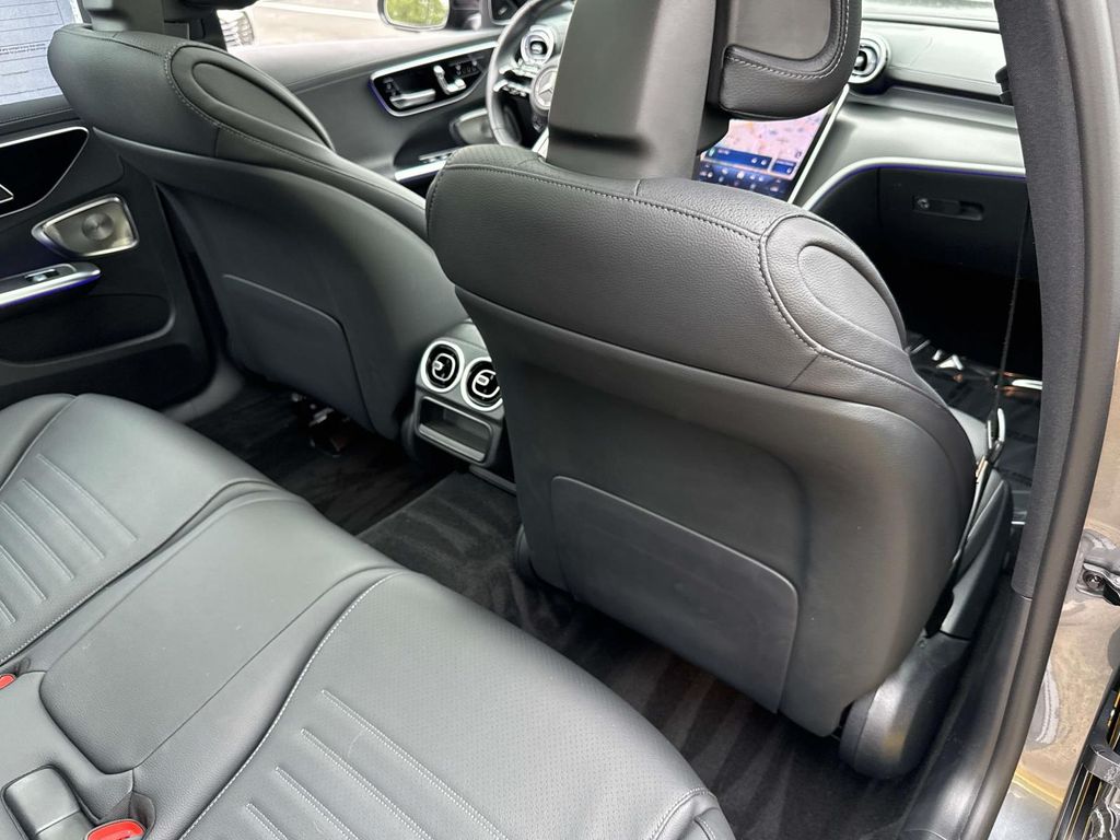 2025 Mercedes Benz C 300 4MATIC photo 22