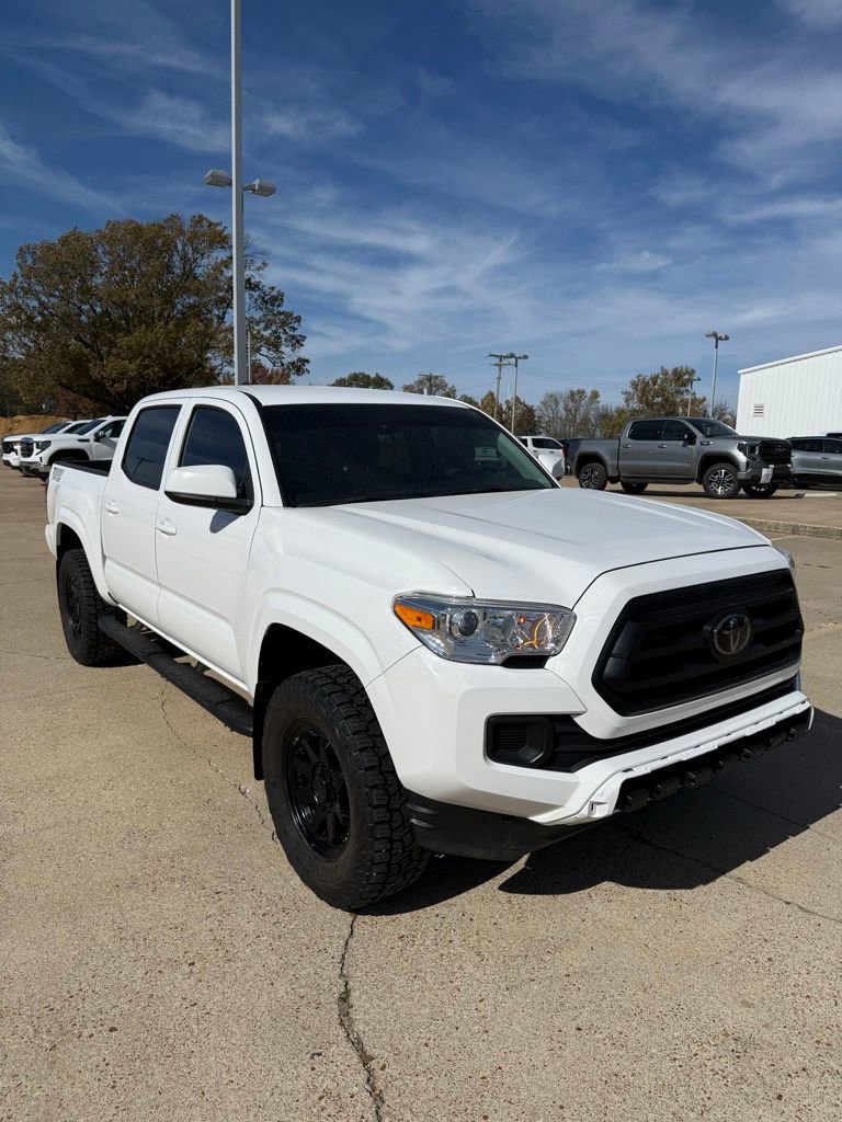2023 Toyota Tacoma SR photo 4