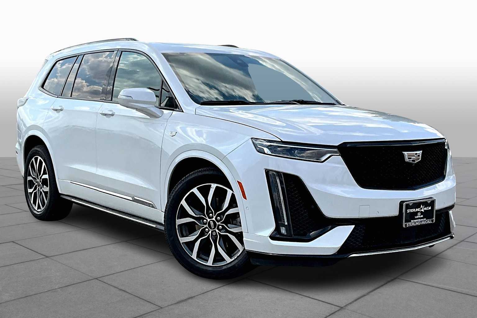 2021 Cadillac XT6 Sport photo 2