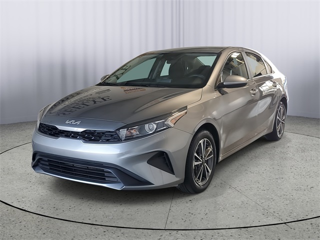 2023 Kia Forte LXS photo 5
