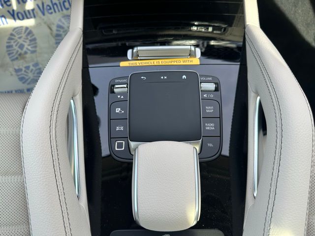 2026 Mercedes Benz GLS 450 4MATIC photo 34