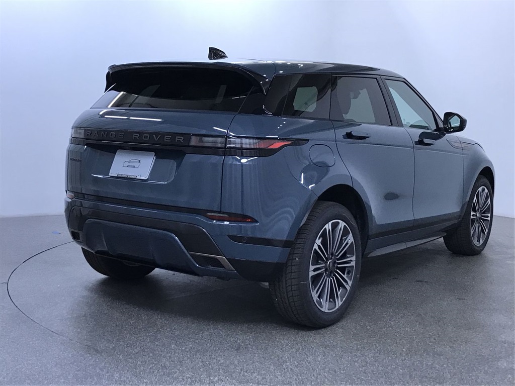 2024 Land Rover Range Rover photo 11