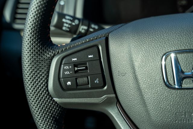 2025 Honda Ridgeline TrailSport photo 24