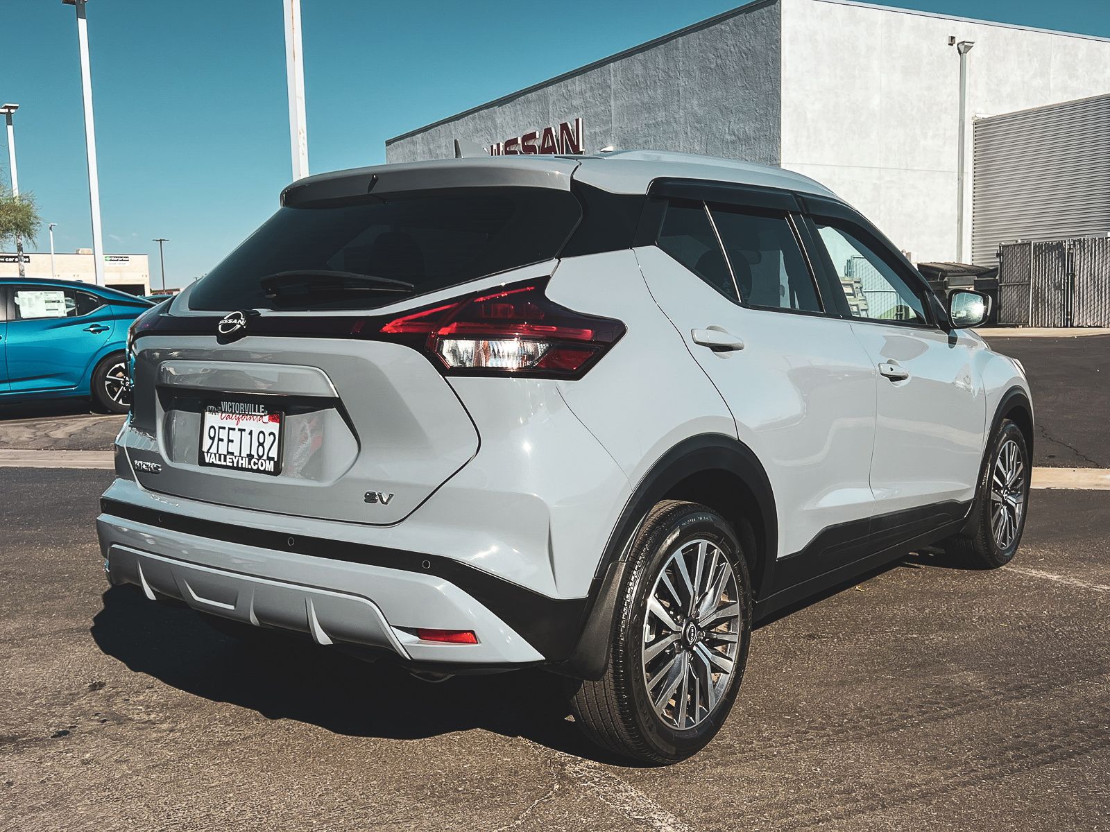 2023 Nissan Kicks SV photo 7