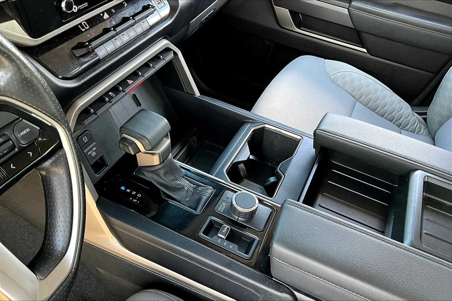 2022 Toyota Tundra SR5 photo 15
