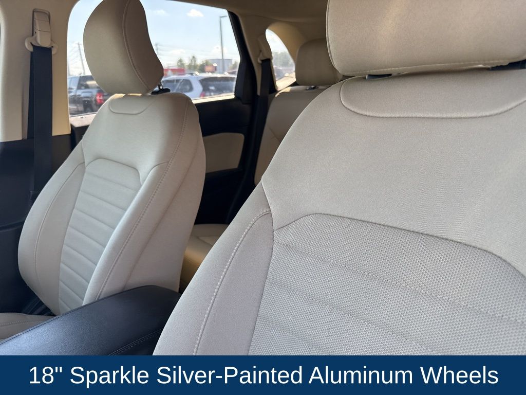 2019 Ford Edge SE photo 6