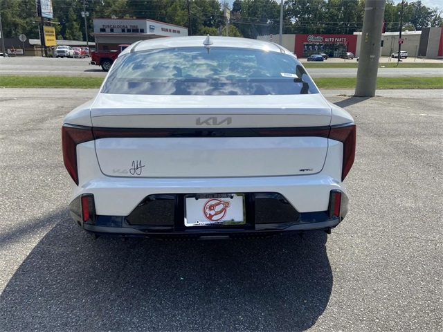 2025 Kia K4 GT-Line photo 3