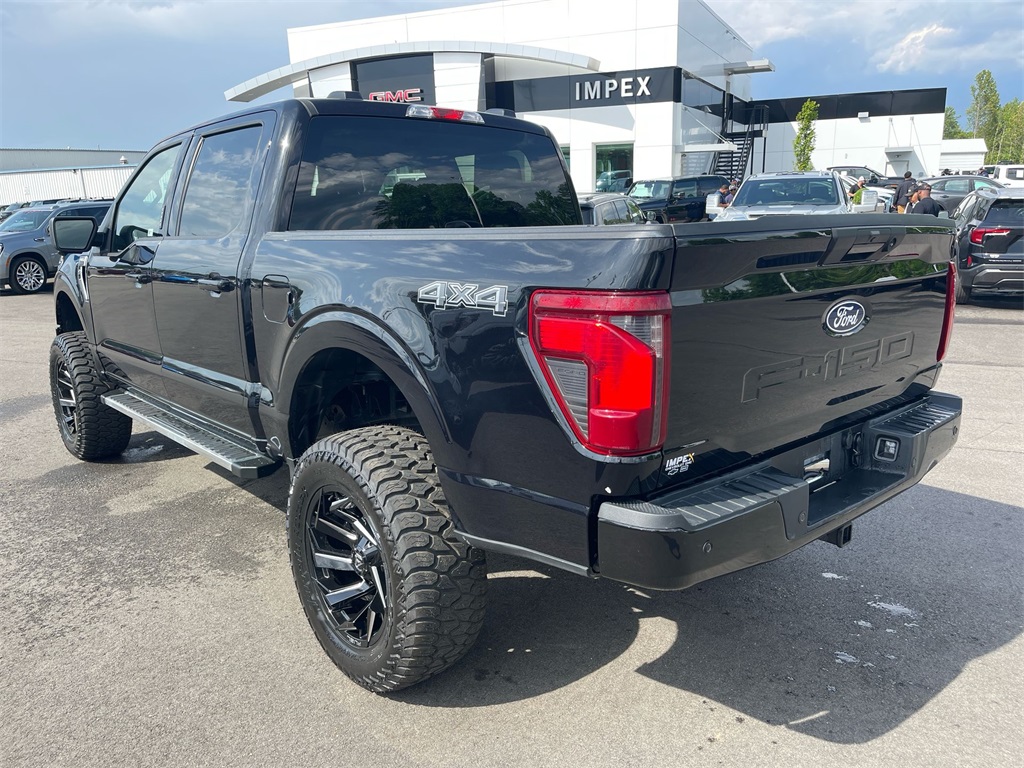 2024 Ford F-150 XLT photo 3