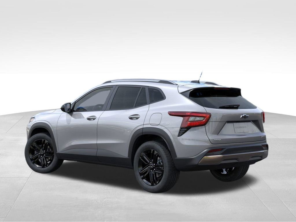 2025 Chevrolet Trax ACTIV photo 2