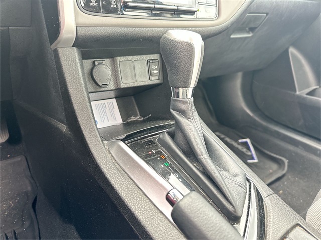 2018 Toyota Corolla XLE XSE photo 18
