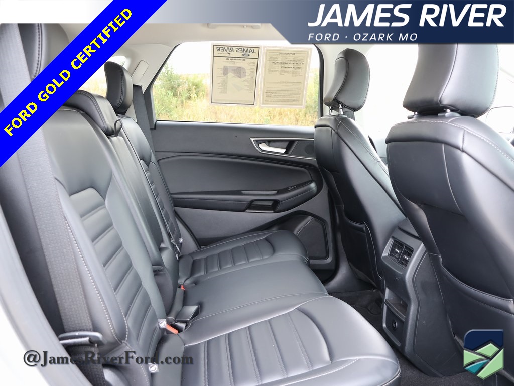 2024 Ford Edge SEL photo 12