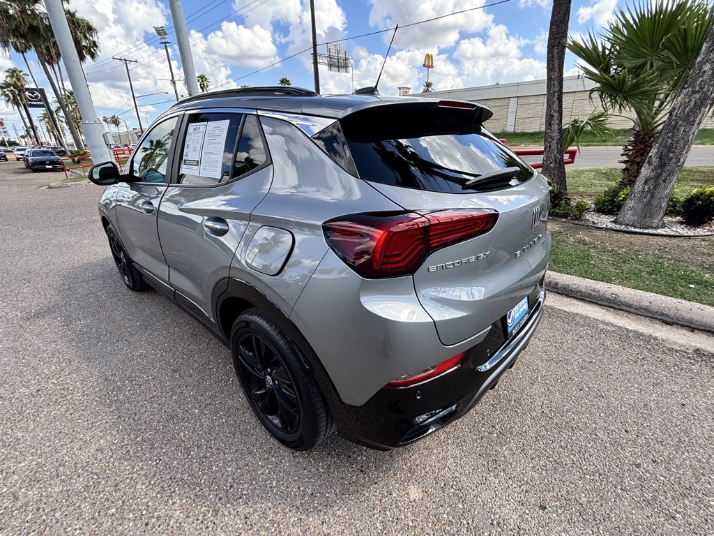 2024 Buick Encore GX Sport Touring photo 5